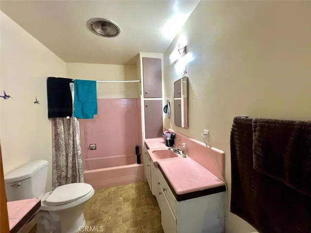 $295,000 | 1825 East 3rd Street, Unit 1, Long Beach, CA 90802