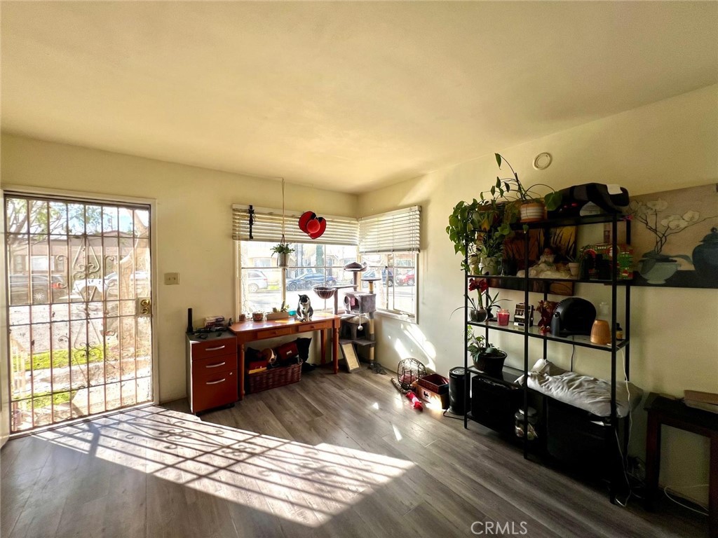 1825 East 3rd Street, Unit 1 Long Beach, CA 90802 - Photo 6 of 19