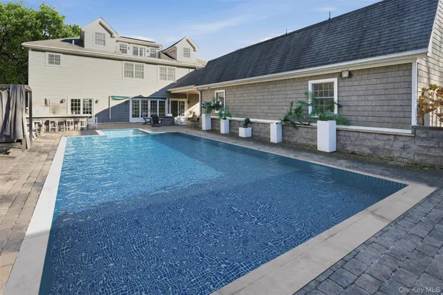 a view of yard with outdoor seating