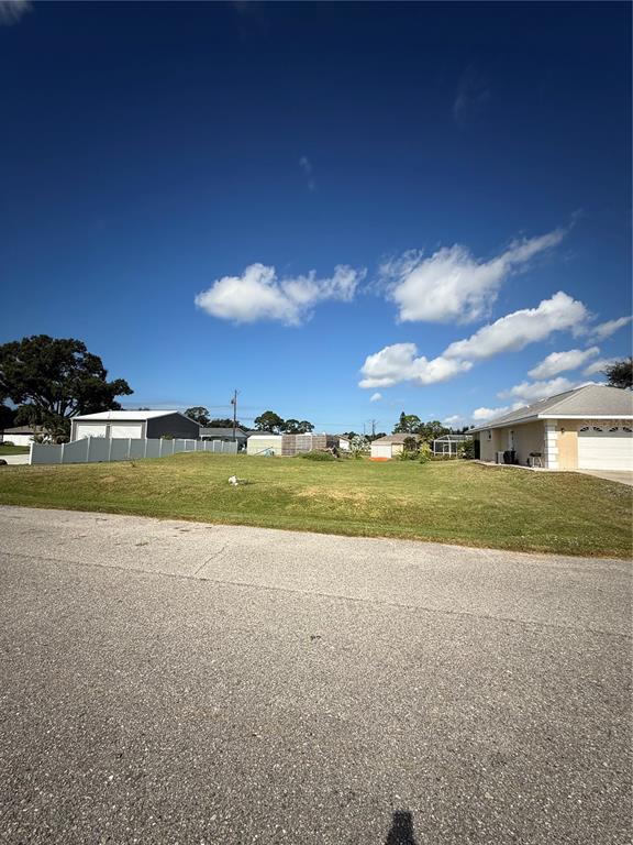 Unicorn Road Venice, FL 34293 - Photo 3 of 10