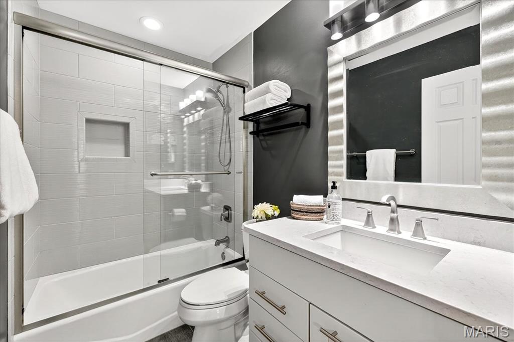 275 Strecker Farms Court Wildwood, MO 63011 - Photo 17 of 54