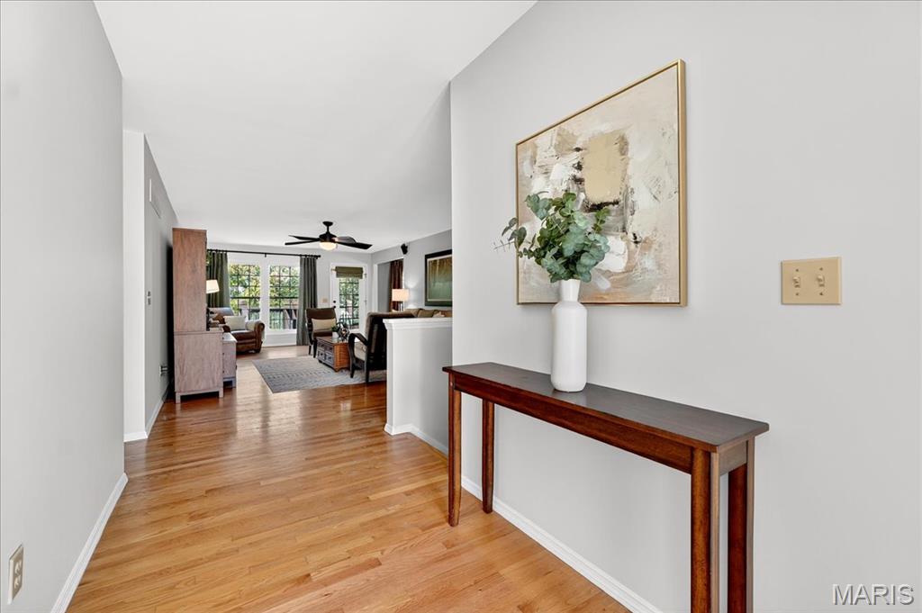 275 Strecker Farms Court Wildwood, MO 63011 - Photo 2 of 54