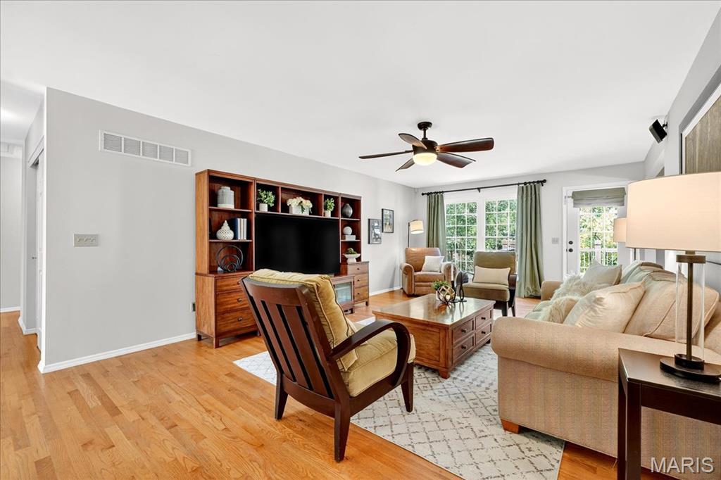 275 Strecker Farms Court Wildwood, MO 63011 - Photo 8 of 54