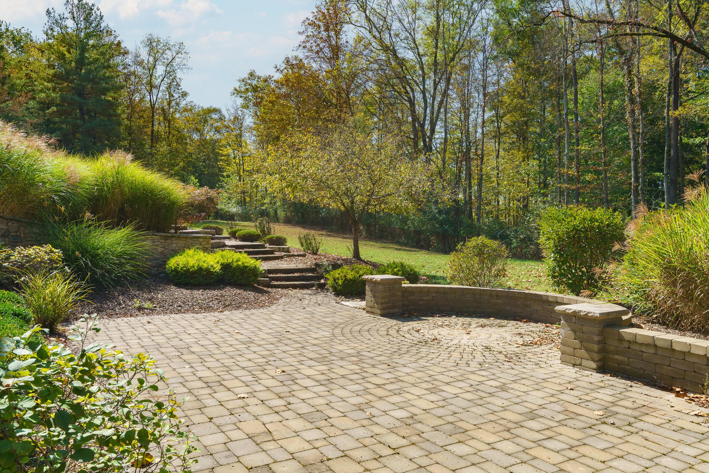 780 Home Road Delaware, OH 43015 - Photo 117 of 130 Patio