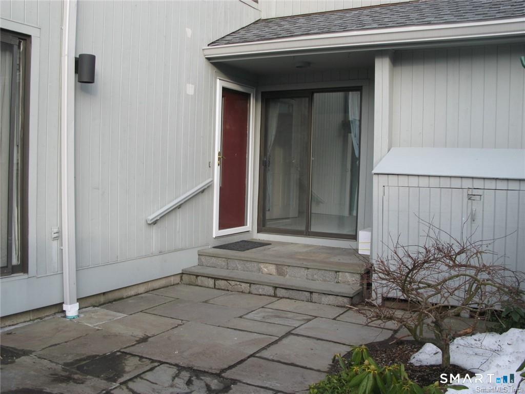 3 Sandlewood Lane, Unit 3 Ridgefield, CT 06877 - Photo 13 of 16