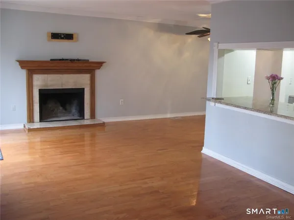$2,800 | 3 Sandlewood Lane, Unit 3, Ridgefield, CT 06877