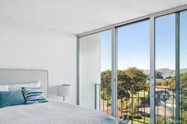 $1,350,000 | 1050 North Point Street, Unit 1002, San Francisco, CA 94109