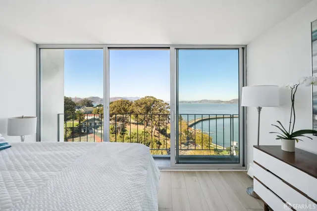 $1,350,000 | 1050 North Point Street, Unit 1002, San Francisco, CA 94109