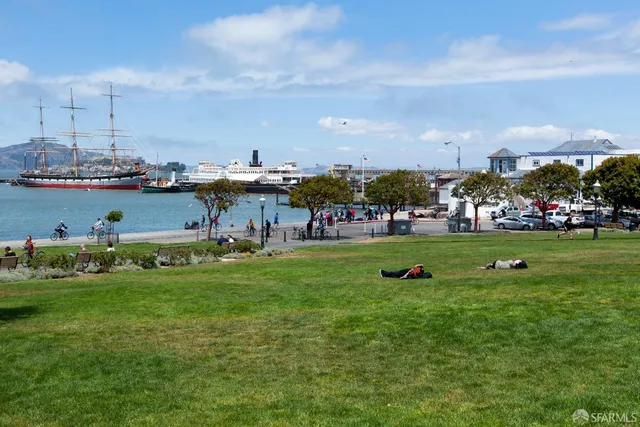 $1,350,000 | 1050 North Point Street, Unit 1002, San Francisco, CA 94109