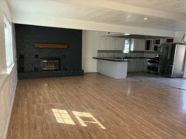 $310,000 | 13 Glenbrook Drive, Borger, TX 79007