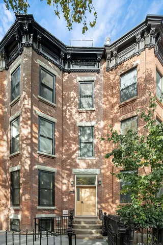 $2,850,000 | 665 Degraw Street, Unit 1 | Park Slope