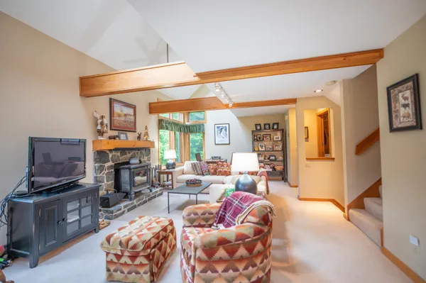 $450,000 | 16 10th Lane, Unit 40, Wilmington, VT 05363