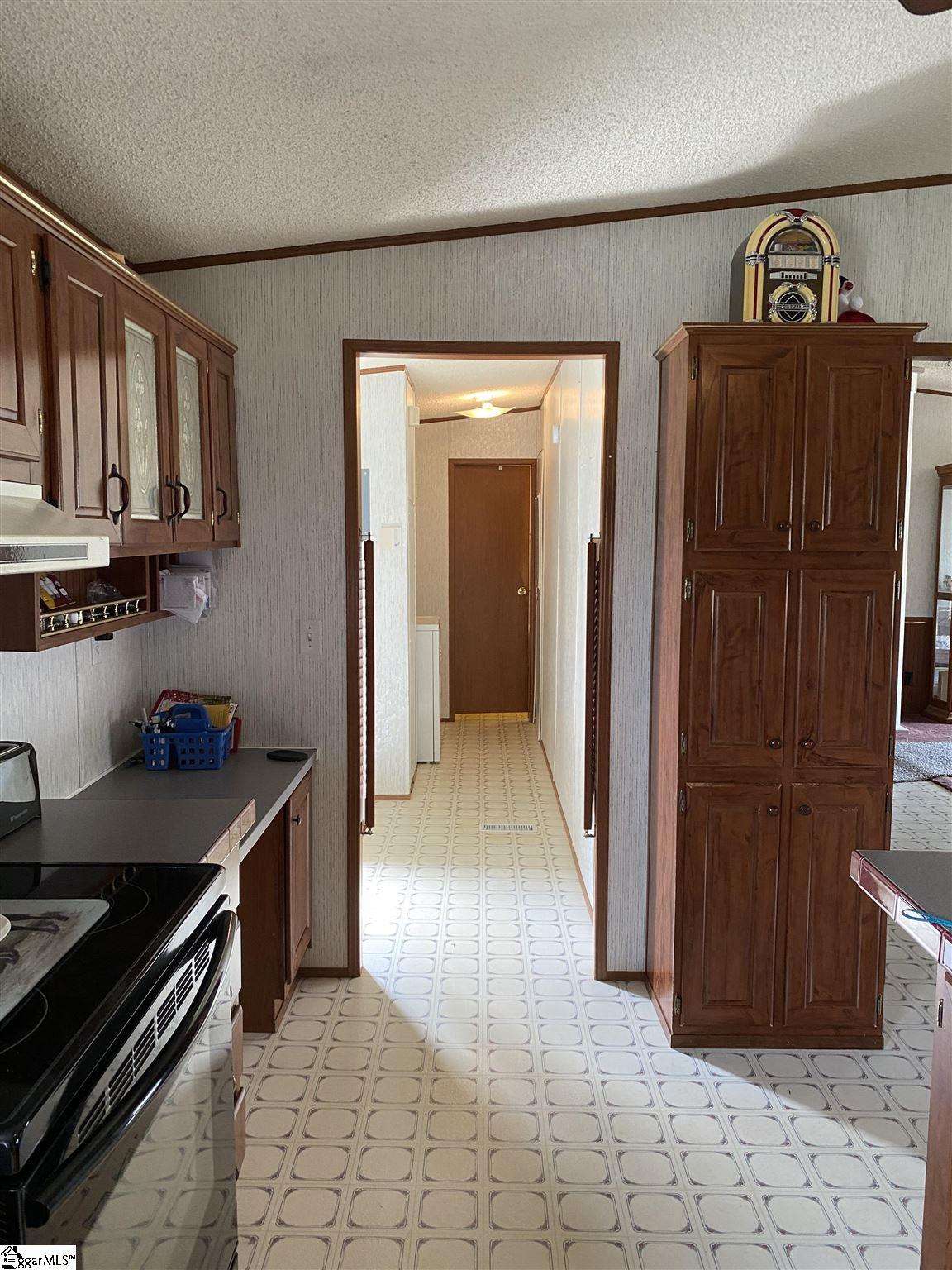4961 Poplar Springs Road Ware Shoals, SC 29692 - Photo 9 of 12