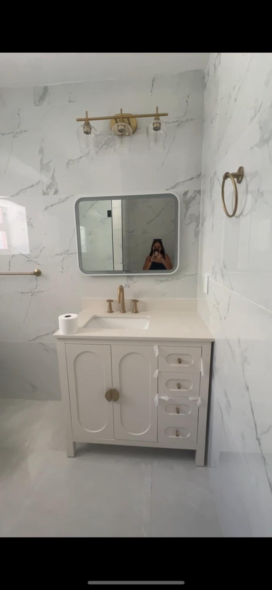 91865 Overseas Highway, Unit 110 Tavernier, FL 33070 - Photo 2 of 7 a view of cabinets