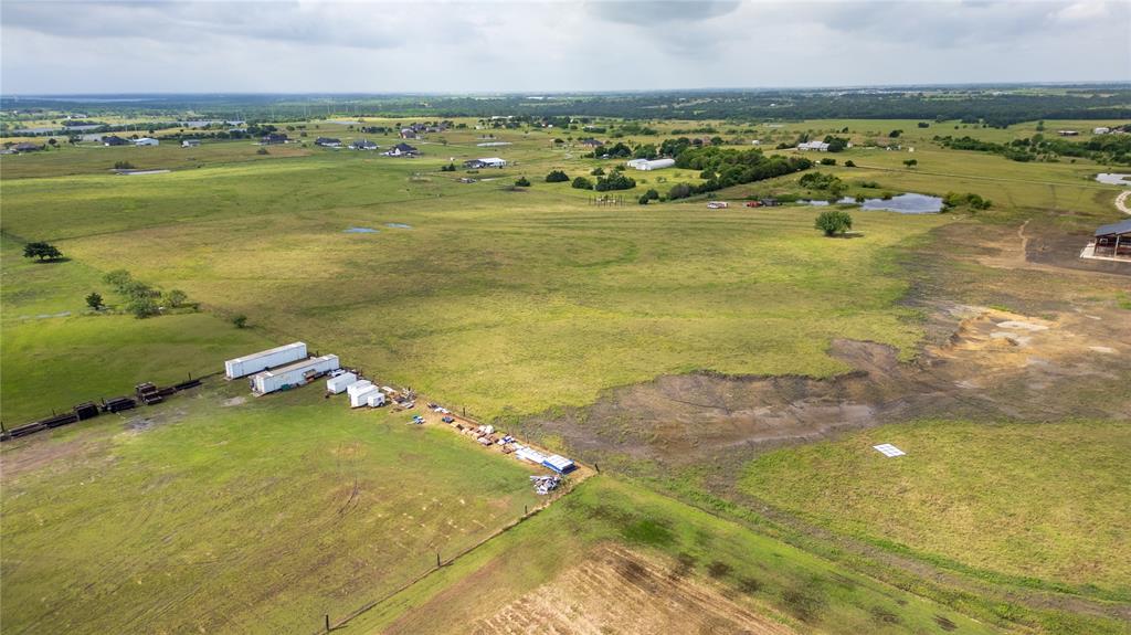 340 Stevens Road Ennis, TX 75119 - Photo 7 of 18