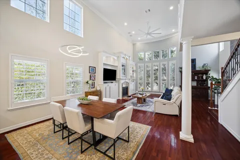 $575,000 | 5717 Val Verde Street, Unit C, Houston, TX 77057