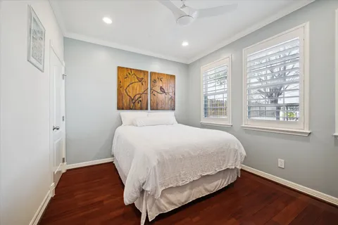 $575,000 | 5717 Val Verde Street, Unit C, Houston, TX 77057