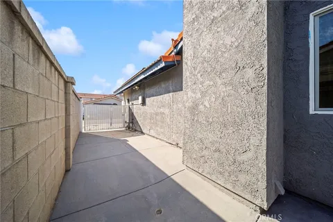 $529,000 | 235 Laurelwood Lane, Lake Elsinore, CA 92530