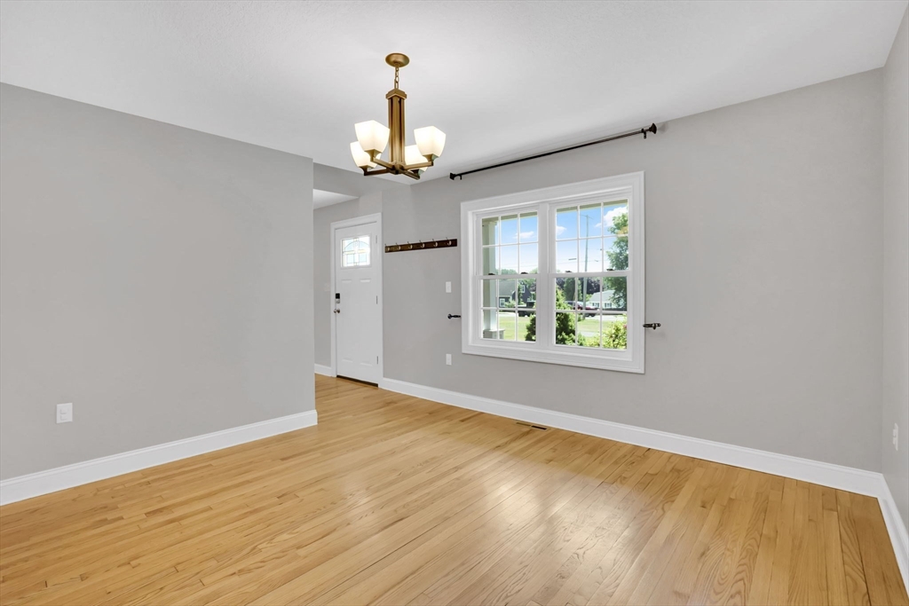 156 Hampden Road East Longmeadow, MA 01028 - Photo 17 of 37