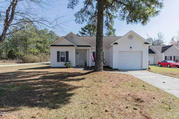 $267,000 | 101 Boysenberry Fields Road, Maple Hill, NC 28454