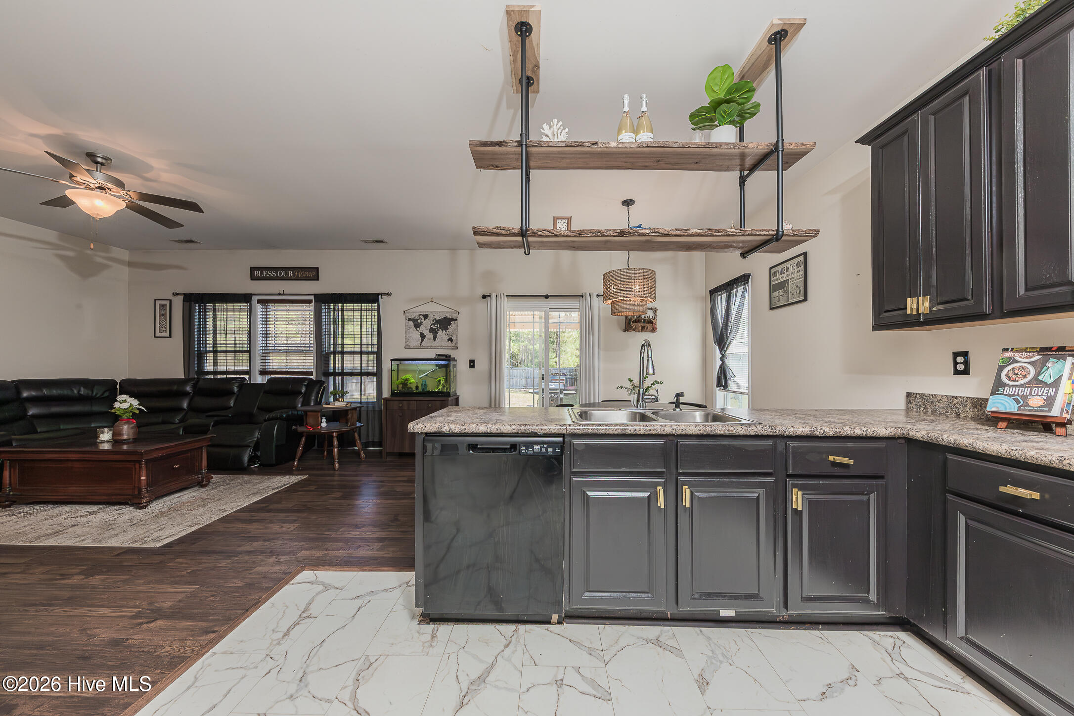 101 Boysenberry Fields Road Maple Hill, NC 28454 - Photo 19 of 43 19KITCHEN