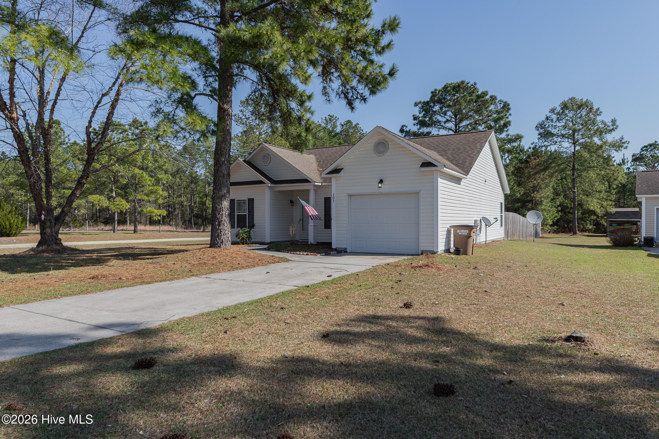 101 Boysenberry Fields Road Maple Hill, NC 28454 - Photo 4 of 43 4FRONT