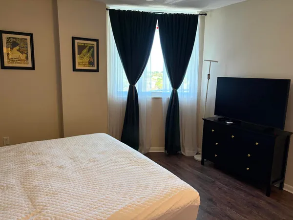 $2,750 | 1551 North Flagler Drive, Unit 808, West Palm Beach, FL 33401