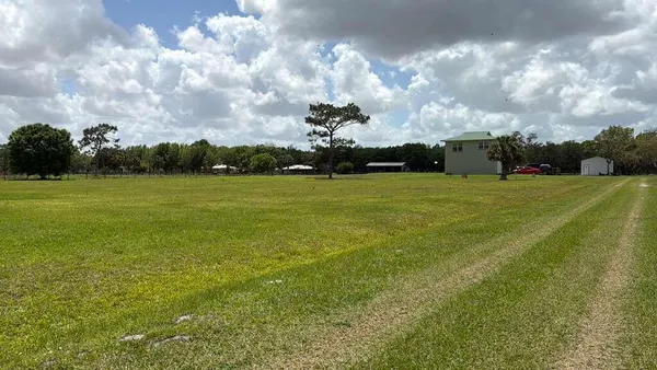 $440,000 | 34955 Northeast 4th Drive, Okeechobee, FL 34972