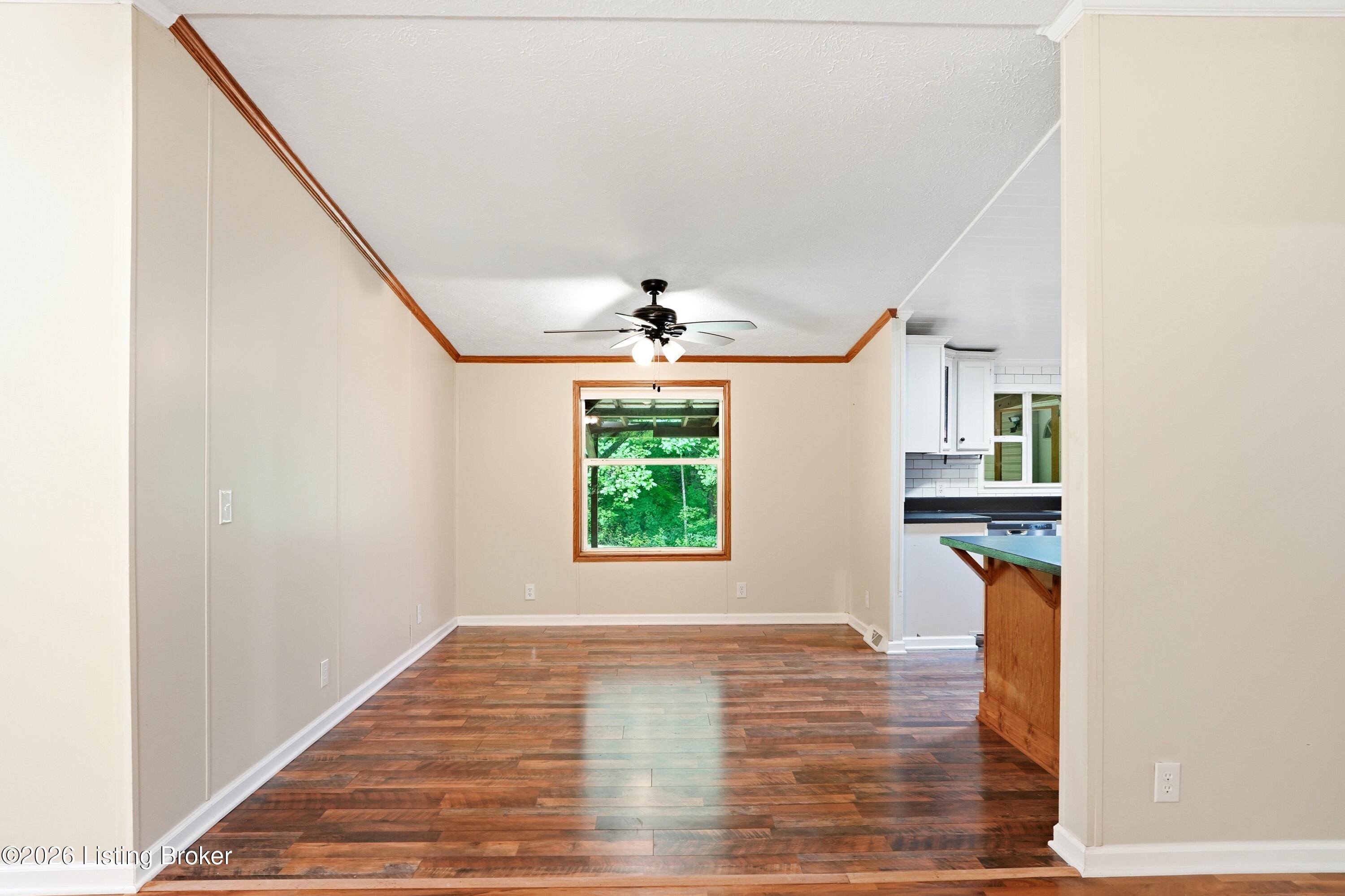 1761 Wonderland Road Upton, KY 42784 - Photo 24 of 70 16_Living Dining Area