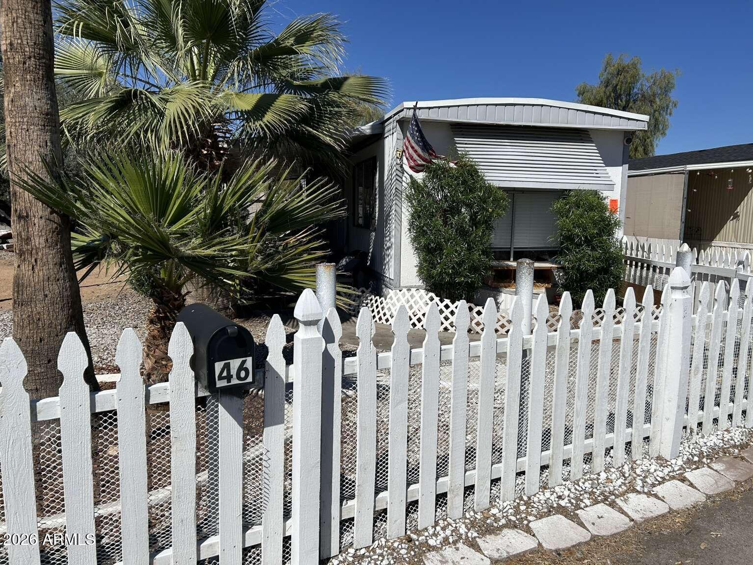 1250 East Bell Road Phoenix, AZ 85022 - Photo 2 of 17 Fernandez.2