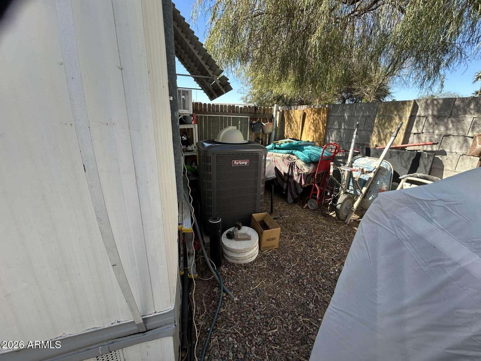 1250 East Bell Road Phoenix, AZ 85022 - Photo 10 of 17 Fernandez.10