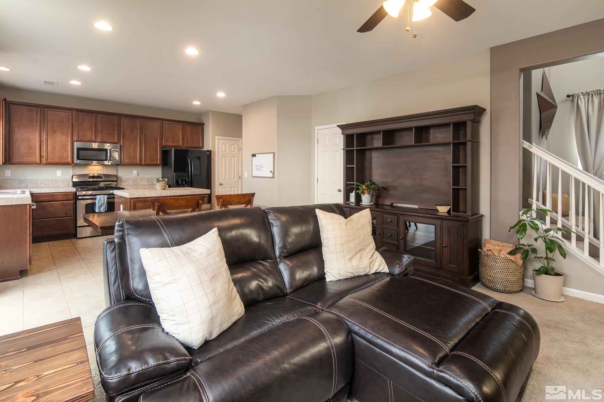2093 Waterhouse Road Reno, NV 89521 - Photo 6 of 30 a living room with furniture