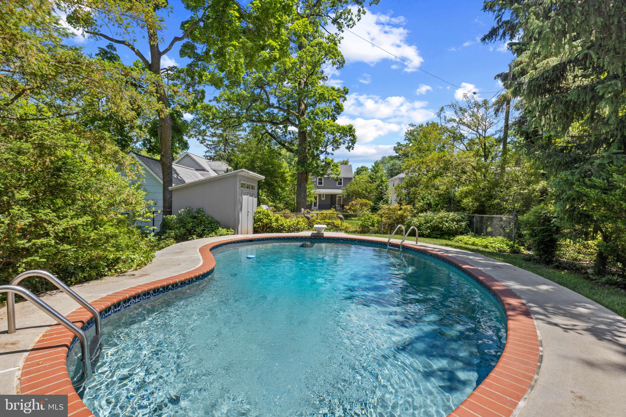 6506 Beverly Road Baltimore, MD 21239 - Photo 47 of 66 Inground Pool