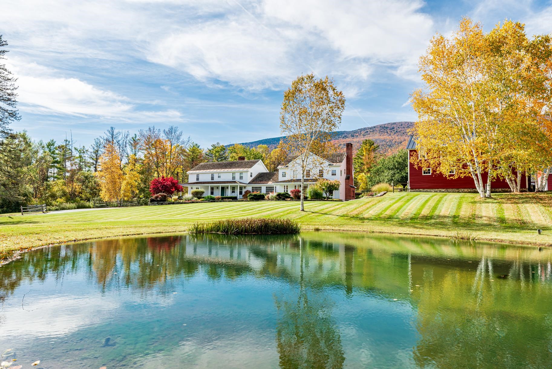 1251 W Road Manchester, VT 05255 - Photo 2 of 36