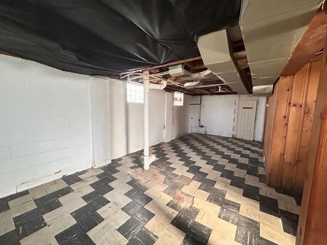 $49,000 | 20075 Strasburg Street, Detroit, MI 48205