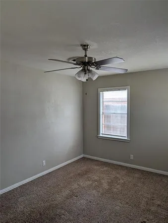 $1,950 | 336 Southwest Dian Street, Burleson, TX 76028