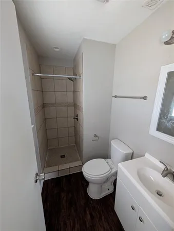 $1,950 | 336 Southwest Dian Street, Burleson, TX 76028