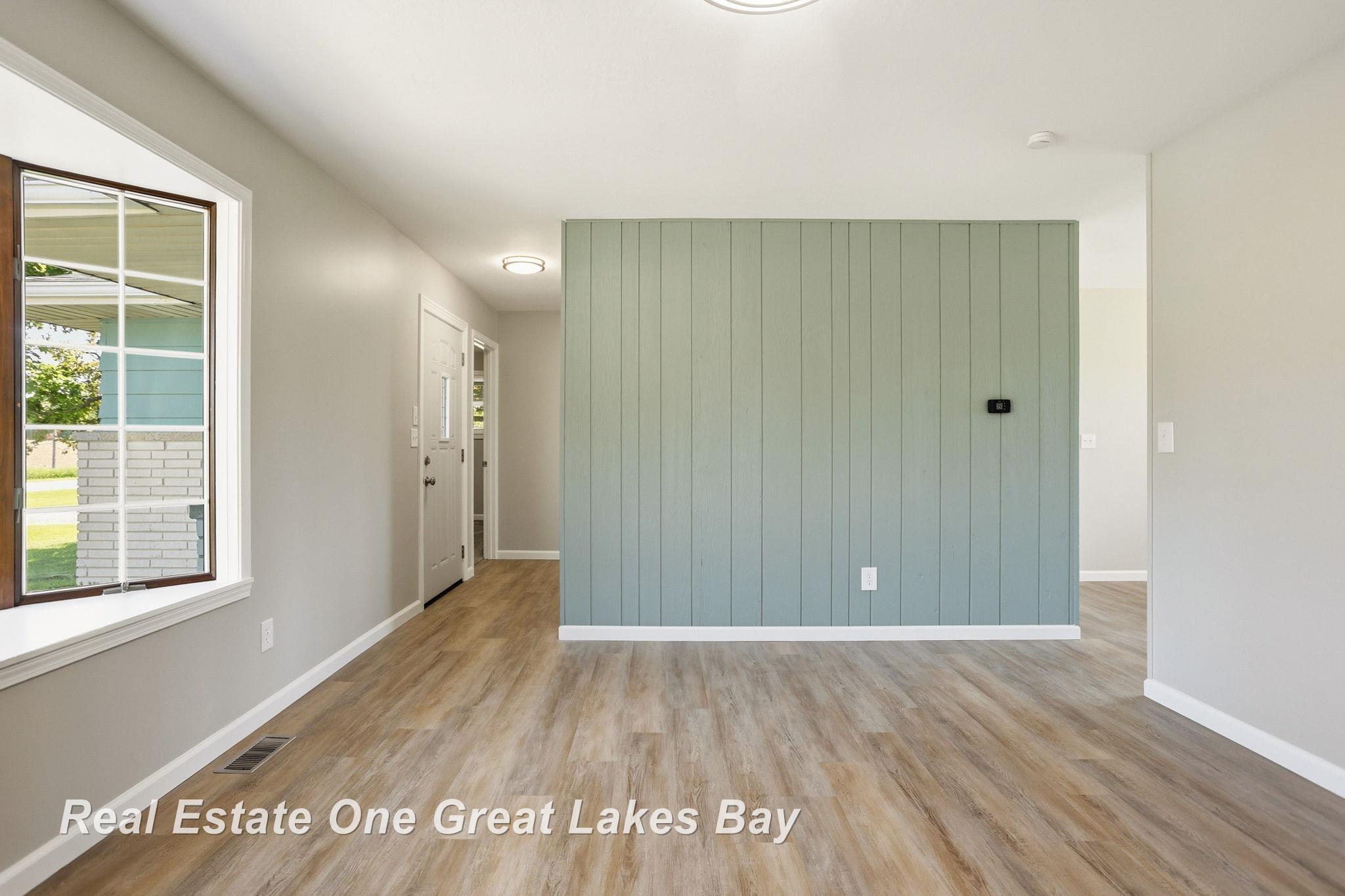1813 Van Geisen Road Caro, MI 48723 - Photo 10 of 38