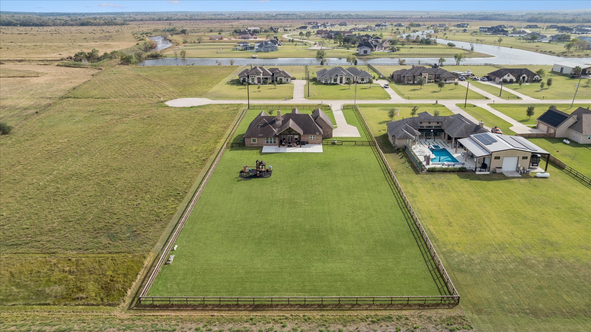 7923 Stratford Hall Drive Rosharon, TX 77583 - Photo 31 of 32 This view from above highlights the home from the rear. You'll love this home so schedule your tour today.