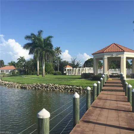 $2,100 | 7800 Emerald Circle, Unit B201, Naples, FL 34109