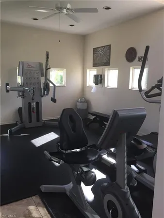 $2,100 | 7800 Emerald Circle, Unit B201, Naples, FL 34109