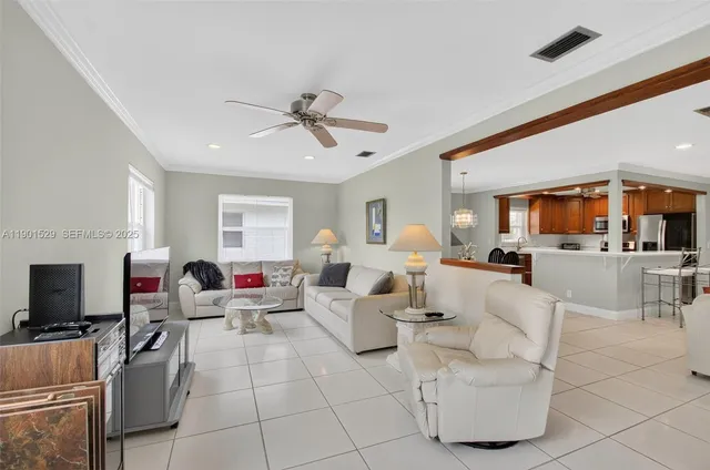 $3,200 | 3810 Rowena Circle, West Palm Beach, FL 33417