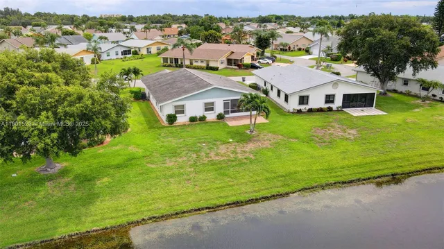 $3,200 | 3810 Rowena Circle, West Palm Beach, FL 33417