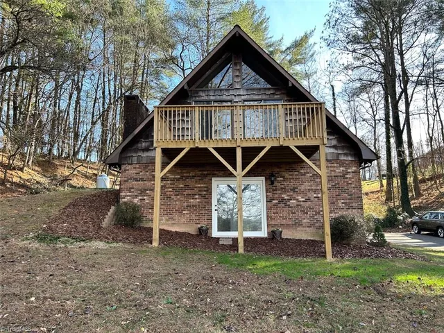 $329,000 | 1463 Dragway Road, Wilkesboro, NC 28697