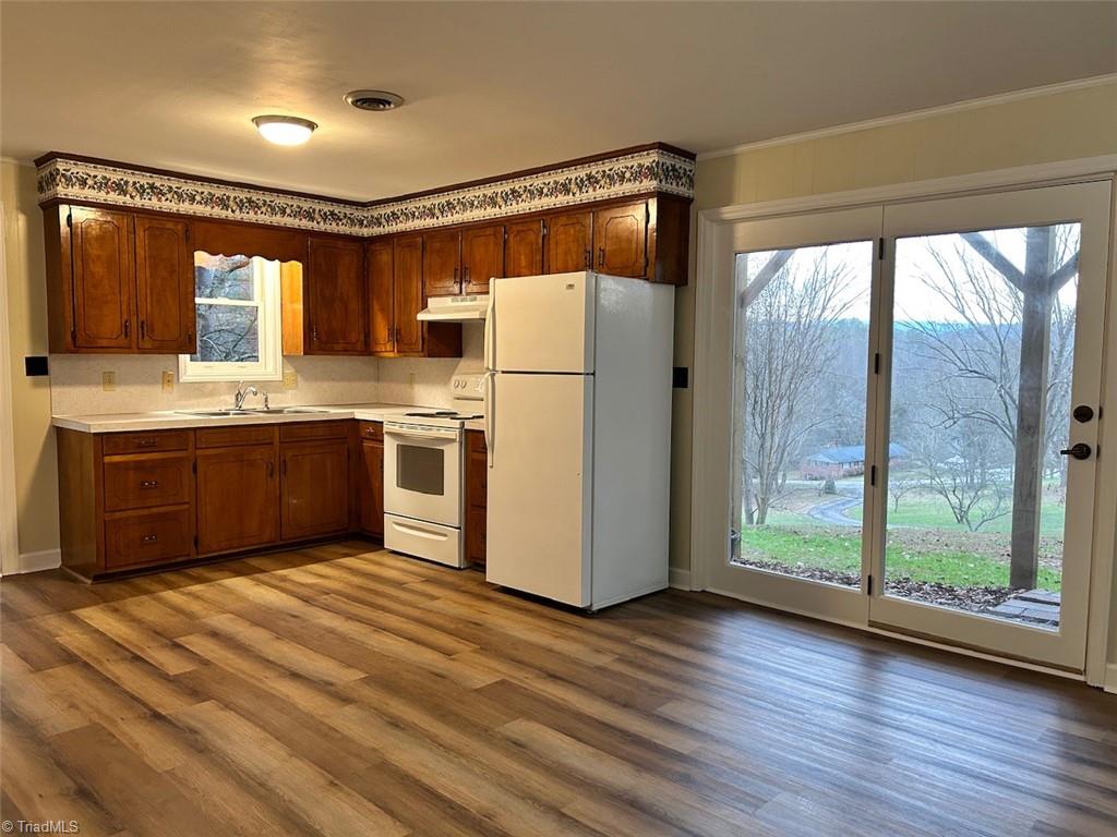 1463 Dragway Road Wilkesboro, NC 28697 - Photo 10 of 34