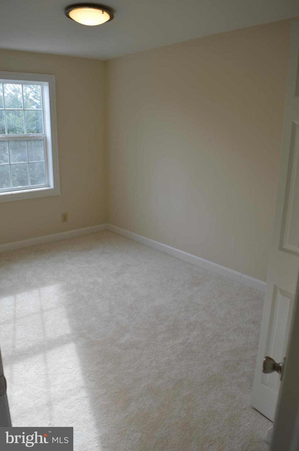 9217 Hood Road Manassas, VA 20110 - Photo 22 of 27 Bedroom