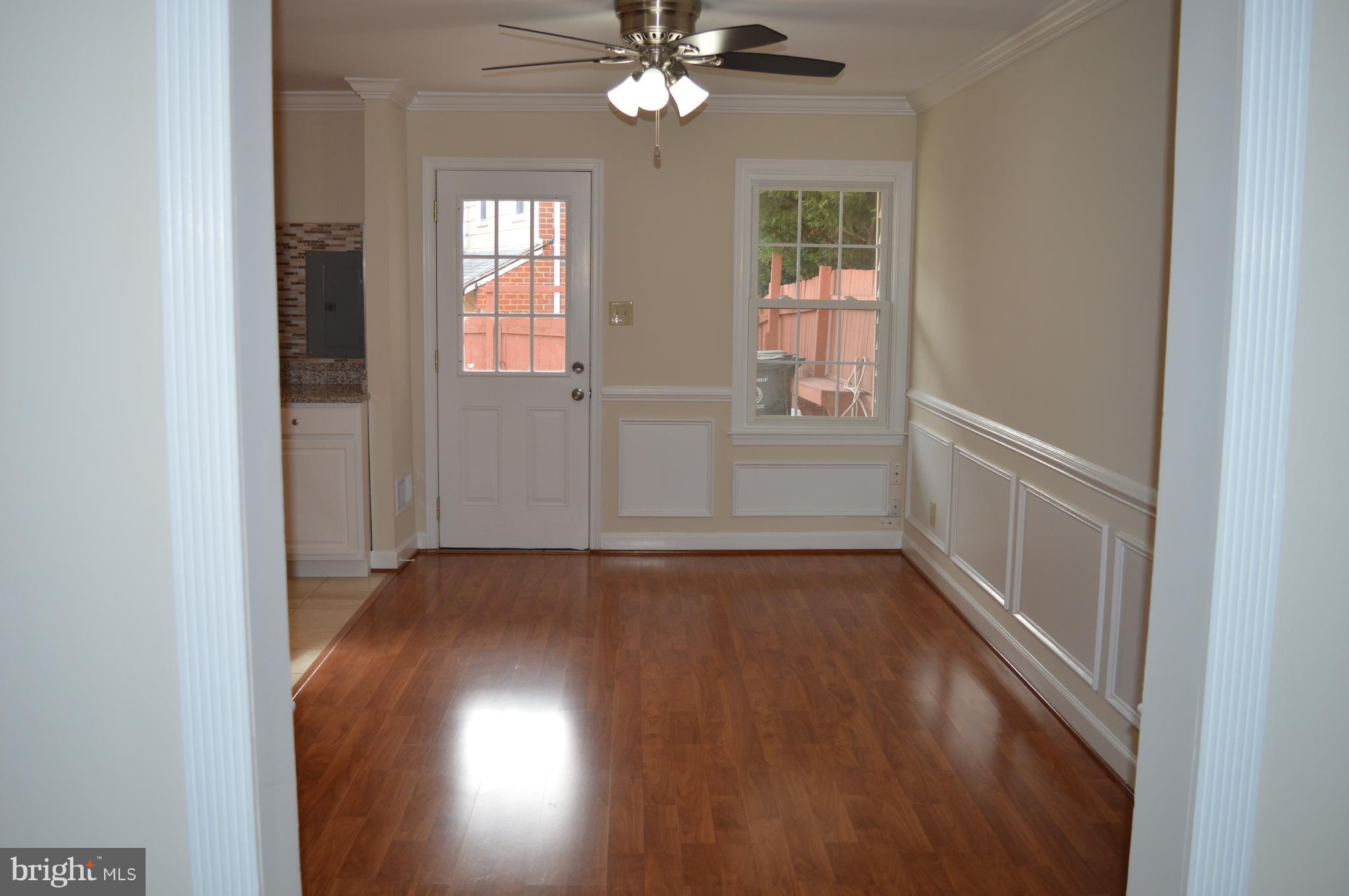 9217 Hood Road Manassas, VA 20110 - Photo 4 of 27 Interior (General)