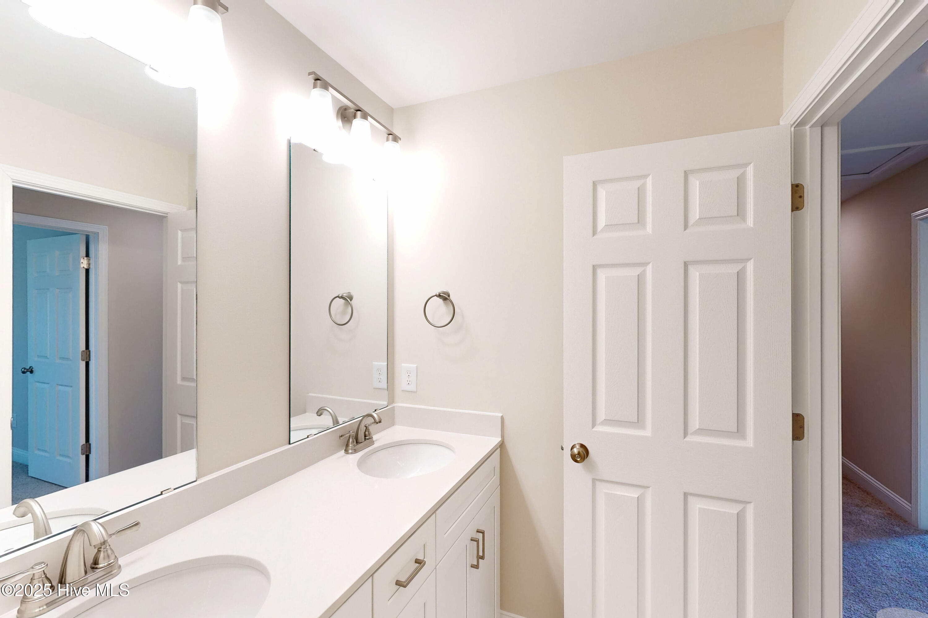 205 Sandpiper Place Holly Ridge, NC 28445 - Photo 17 of 25 205 Sandpiper Place - Interiors - Edited