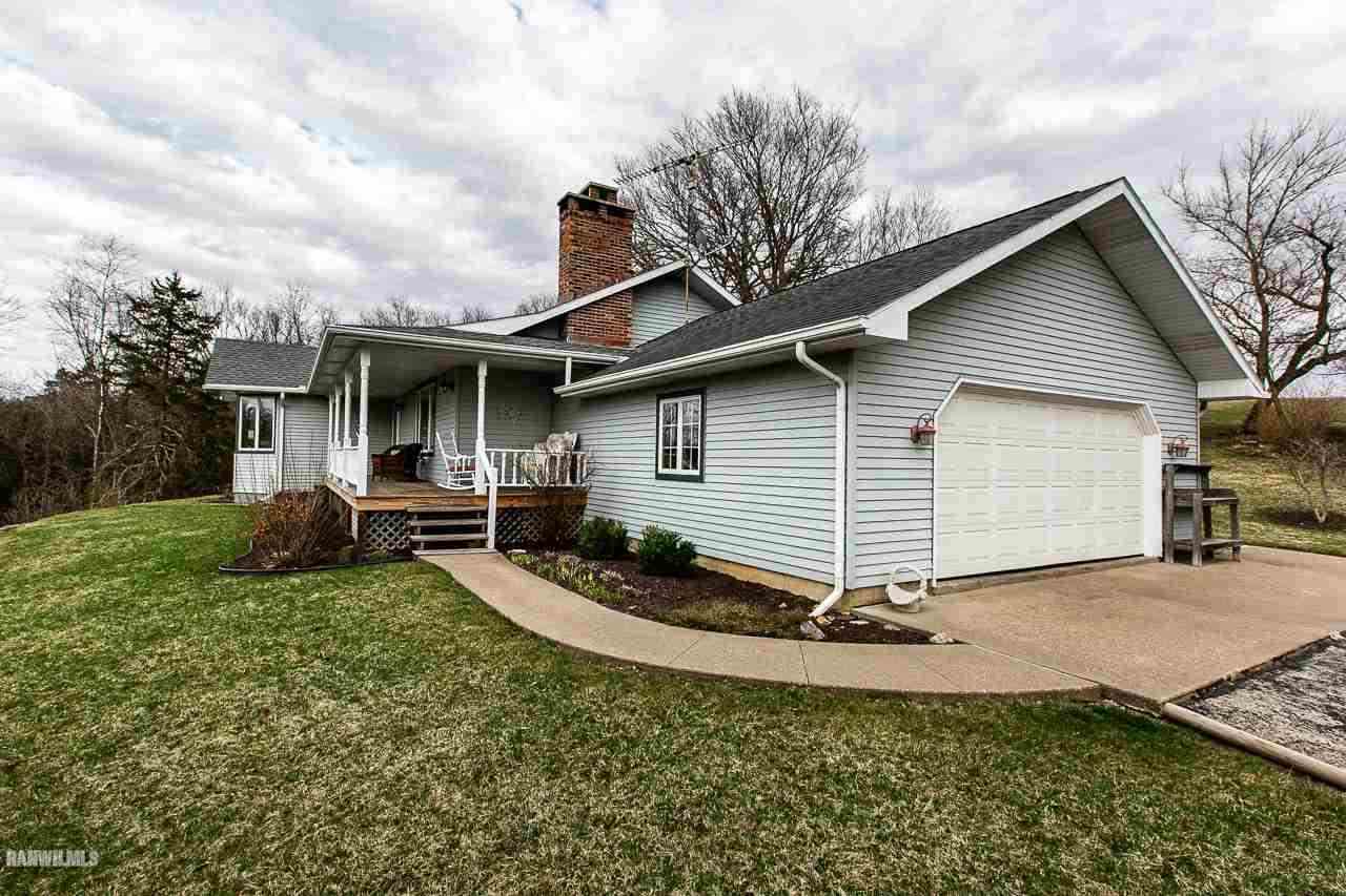 573 North Scout Camp Road Stockton, IL 61085 - Photo 3 of 40 Gallery Image 3
