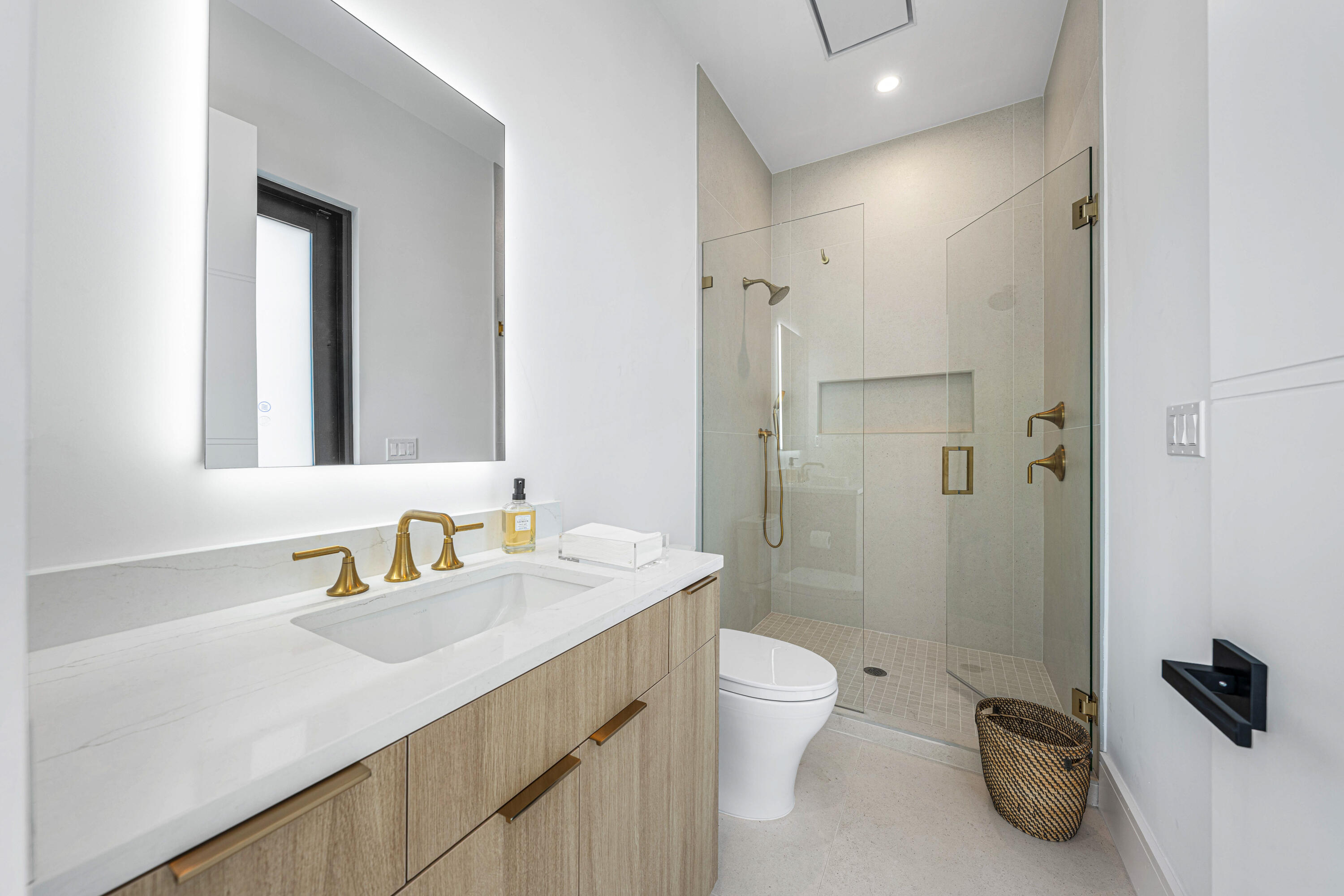 1031 Northeast 3rd Avenue Boca Raton, FL 33432 - Photo 35 of 69 024-1031Northeast3rdAvenue-BocaRaton-FL-